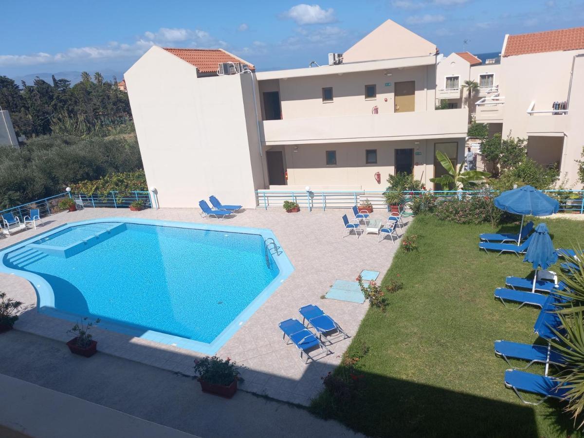 Michalis Litinas Apartments Agia Marina Extérieur photo